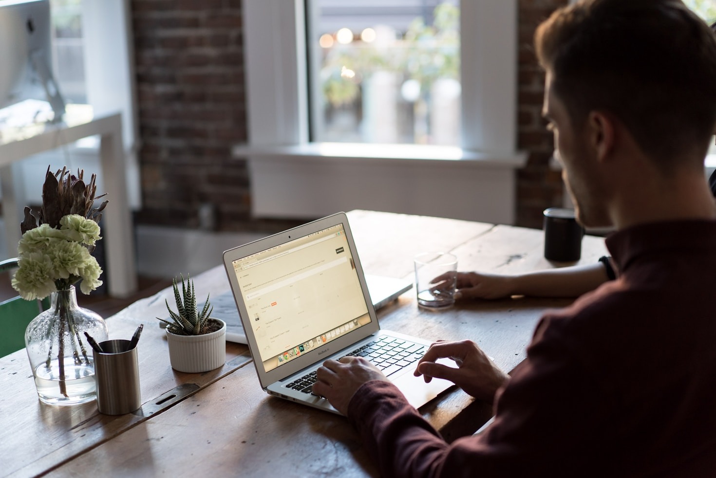 Como Soluções Tecnológicas Personalizadas Podem Transformar Sua Empresa
